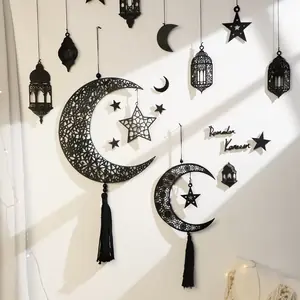 فوانيس معلقة خشبية سوداء على شكل هلال مع فتحات على شكل نجمة وشرابة، لرمضان وعيد، ديكورات منزلية للمهرجانات الإسلامية