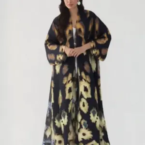 مياكي مطوي ترتيب الأسرة طوق كم طويل مطبوعة سترة عباية المرأة 2026 ربيع جديد الأصلي مصمم فضفاض معاطف فستان